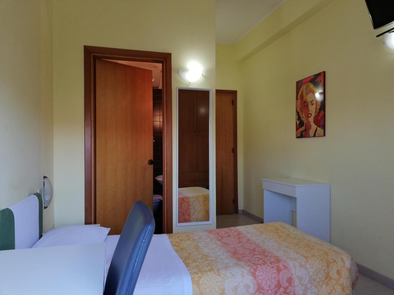 Albergo Roma Lanciano Extérieur photo