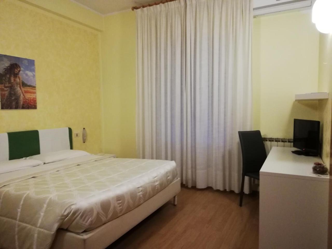 Albergo Roma Lanciano Extérieur photo